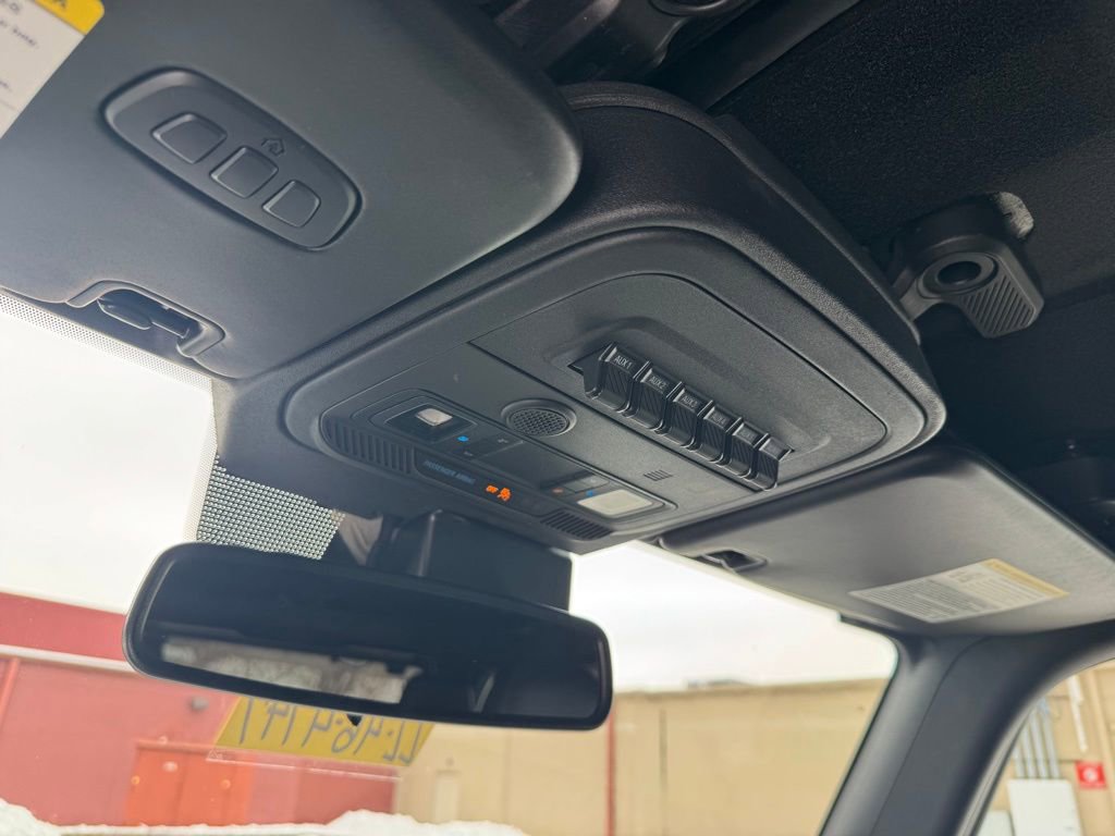 Used 2022 Ford Bronco Wildtrak image 36