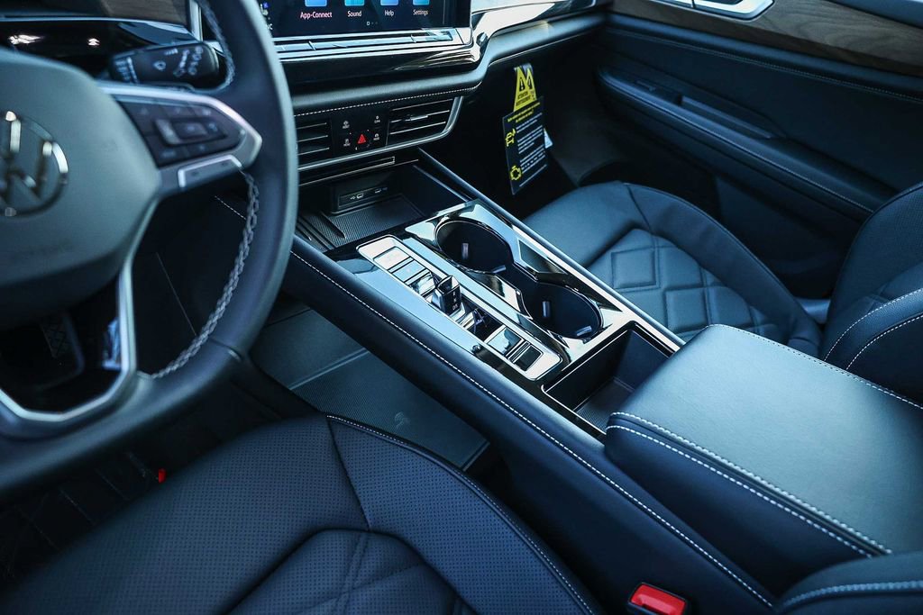 New 2026 Volkswagen Atlas SE image 28