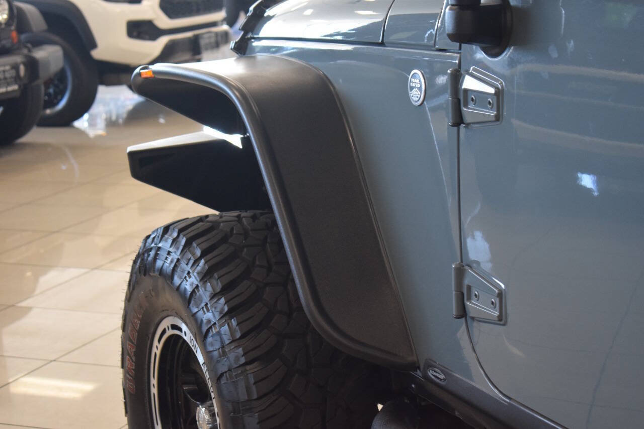Used 2014 Jeep Wrangler Unlimited Sport w/ Quick Order Package 24S AWD/4WD image 32
