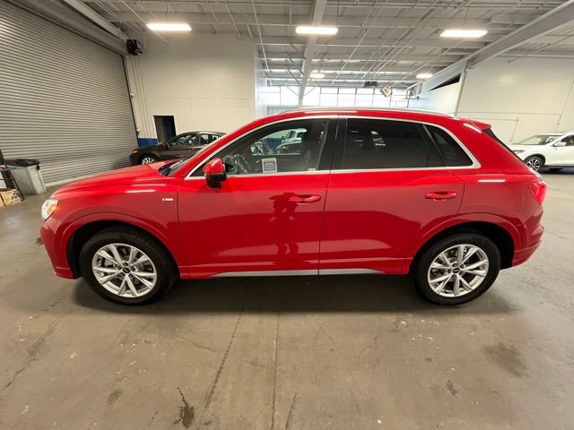 Used 2024 Audi Q3 2.0T Premium AWD/4WD image 6