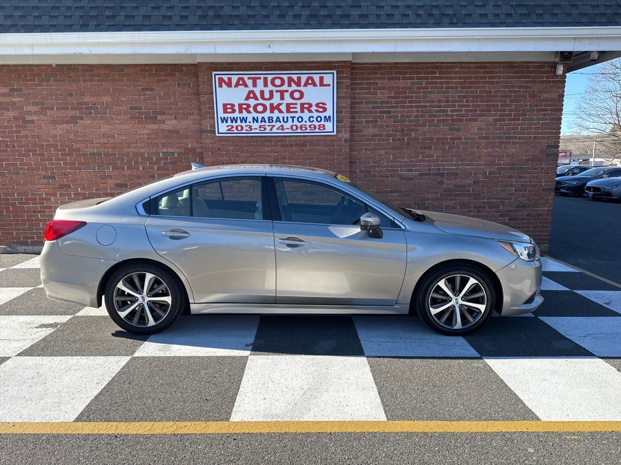 Used 2017 Subaru Legacy 2.5i Limited image 2