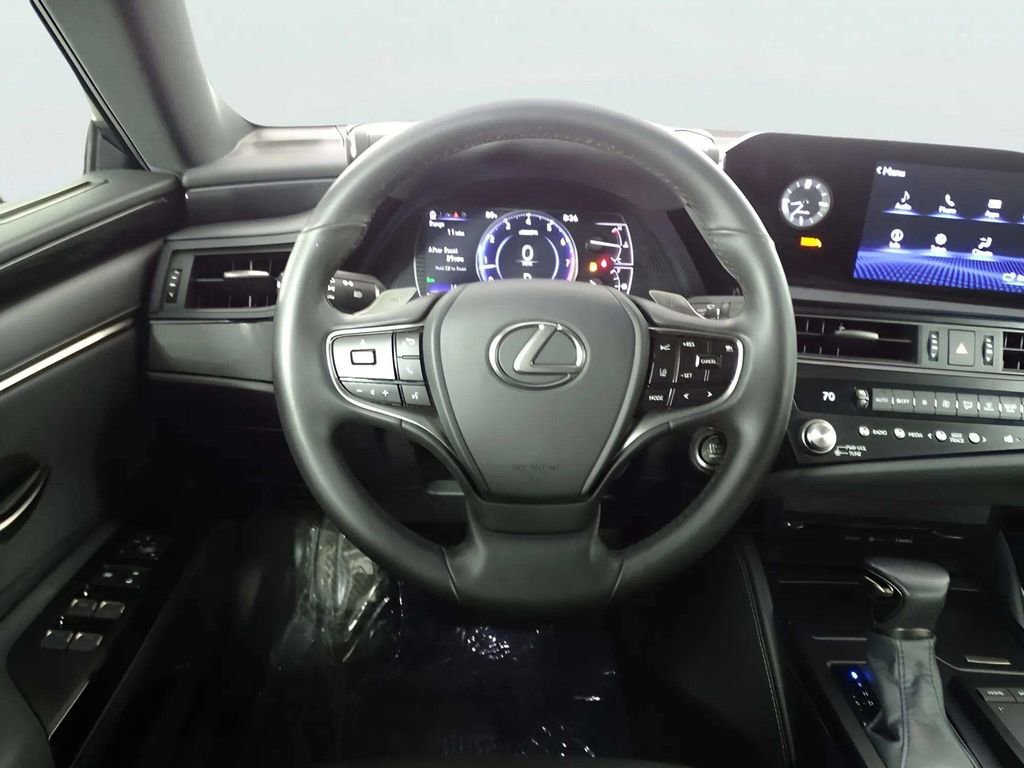 Used 2022 Lexus ES 350 image 16