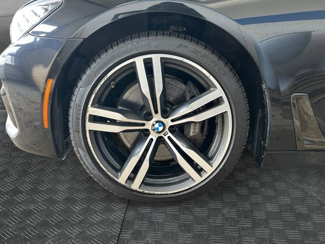 Used 2016 BMW 750i xDrive image 13
