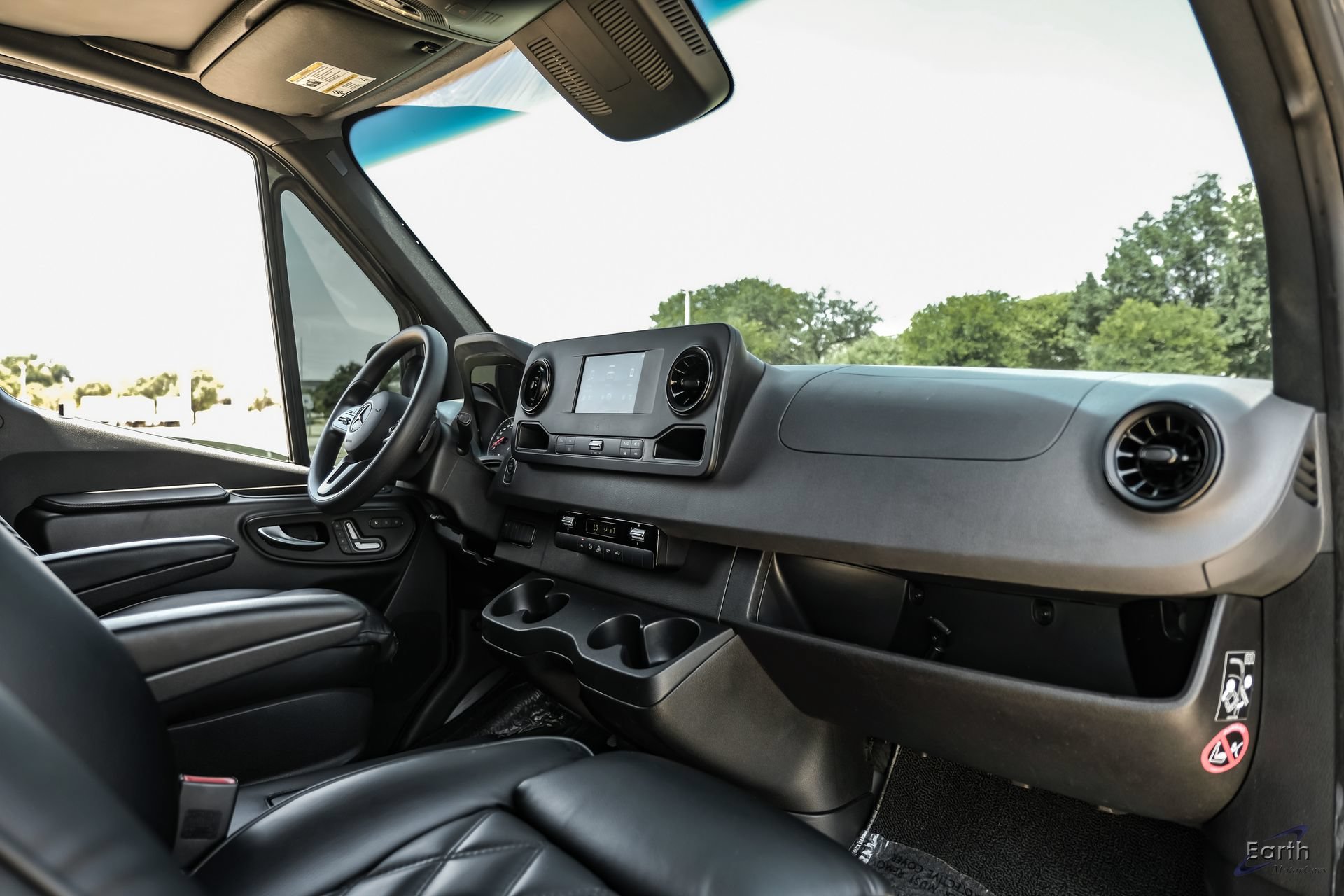 Used 2022 Mercedes-Benz Sprinter 2500 image 41