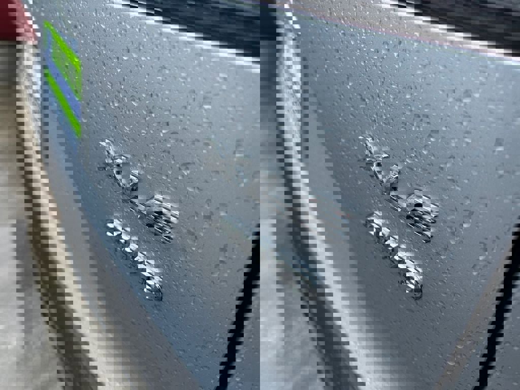 Used 2024 Toyota Corolla Cross XLE w/ Convenience Package image 31