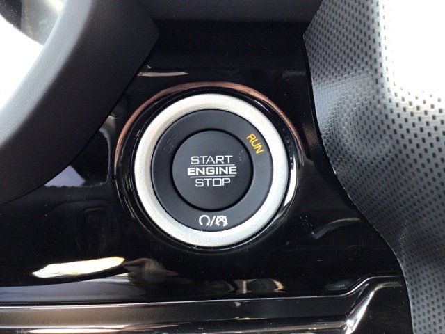 New 2025 RAM 1500 Limited w/ Trailer Tow Group image 22