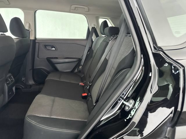 Used 2021 Nissan Rogue SV AWD/4WD image 24