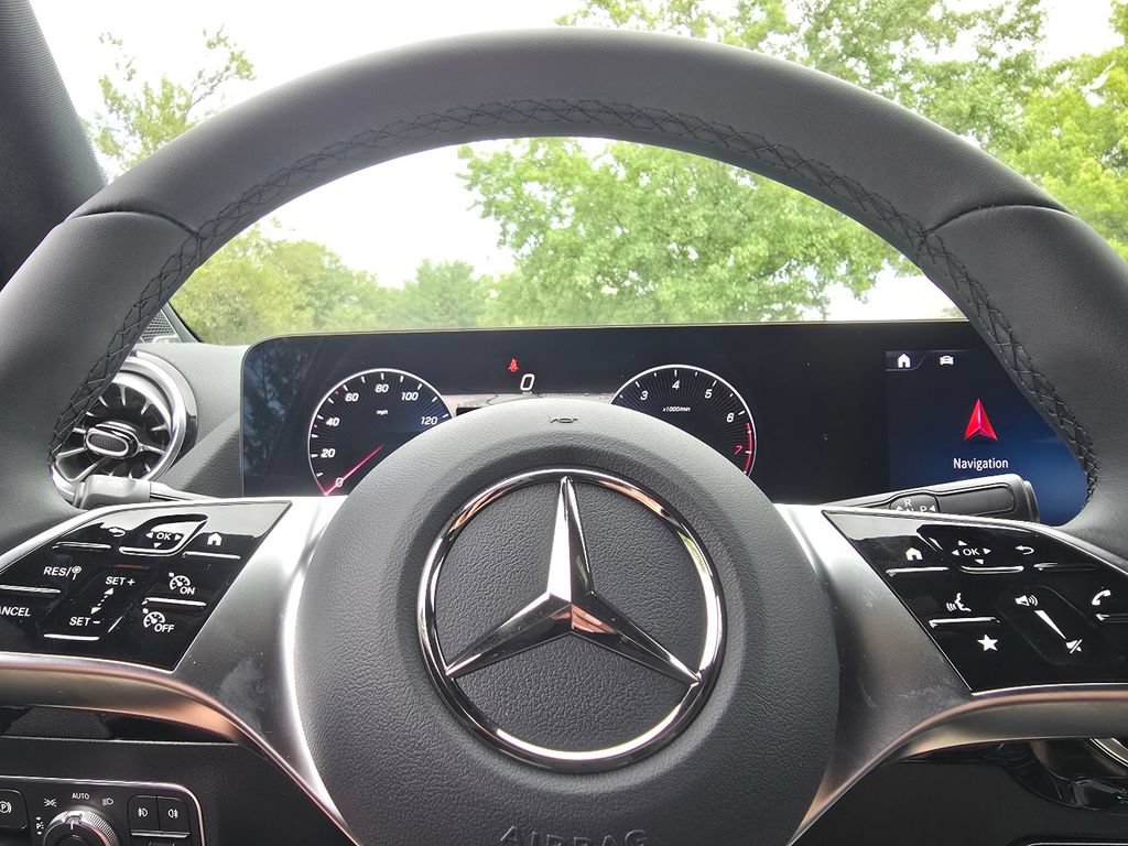 New 2026 Mercedes-Benz GLA 250 4MATIC image 27