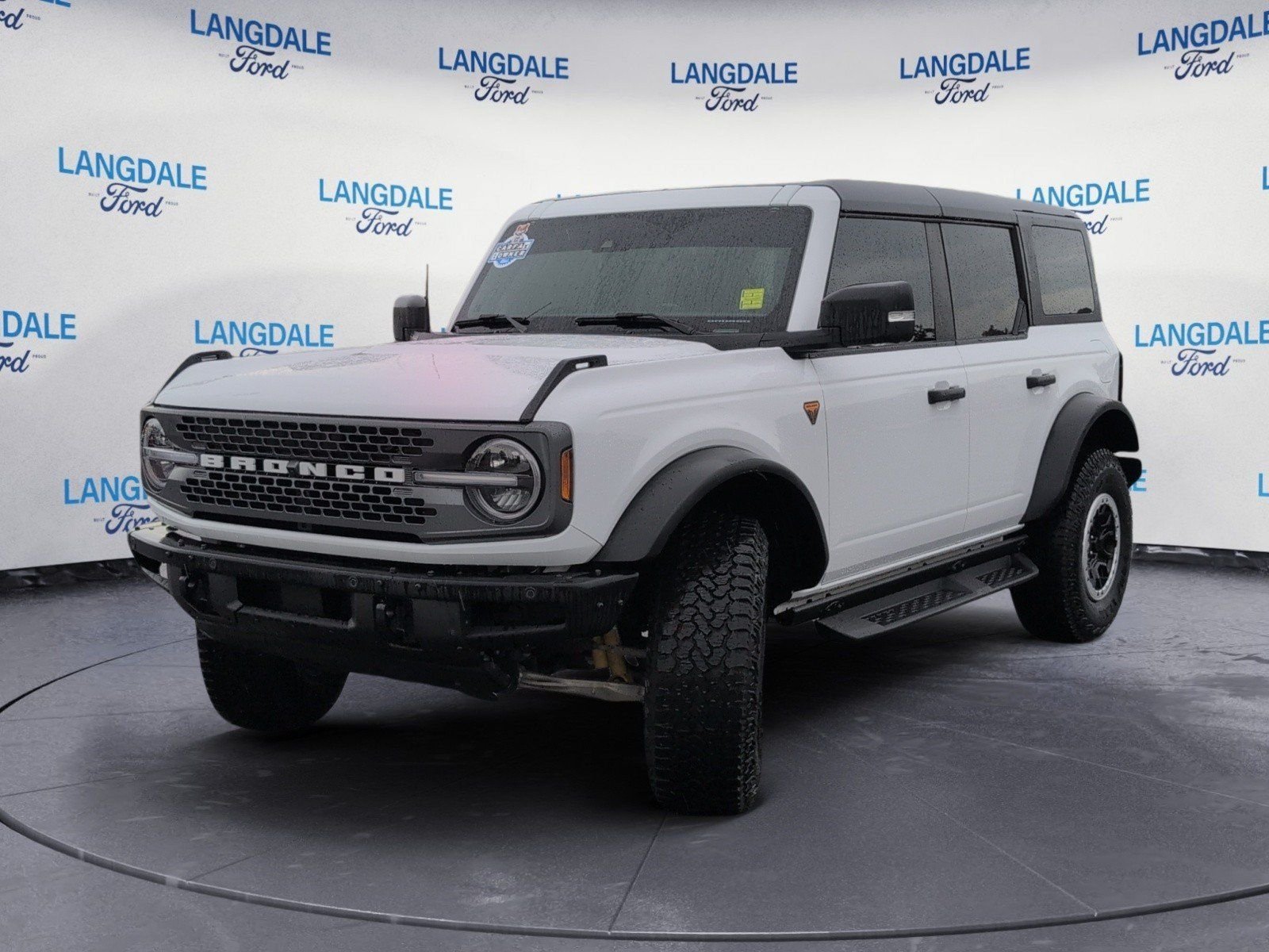 Used 2024 Ford Bronco Badlands AWD/4WD image 11