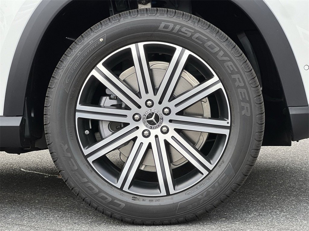Used 2025 Mercedes-Benz GLE 350 4MATIC image 10