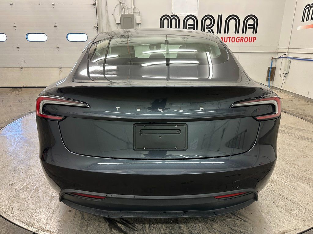 Used 2025 Tesla Model 3 Long Range image 14