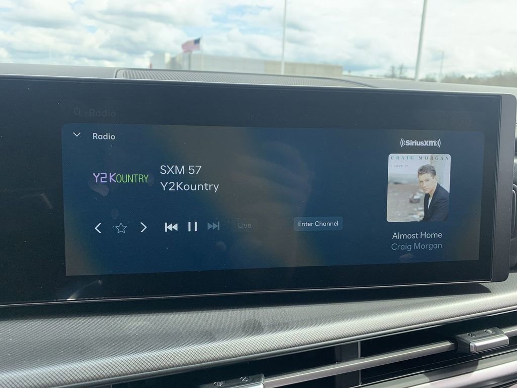 New 2026 Hyundai Santa Fe SEL image 17