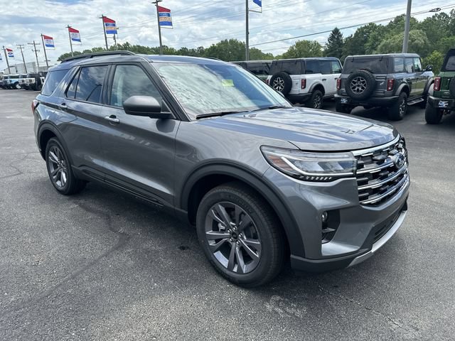 New 2026 Ford Explorer Active w/ Active Comfort Package AWD/4WD image 10