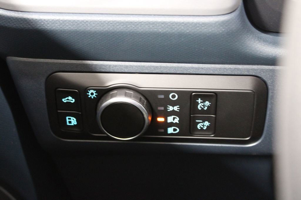 New 2026 Ford Maverick XL image 39