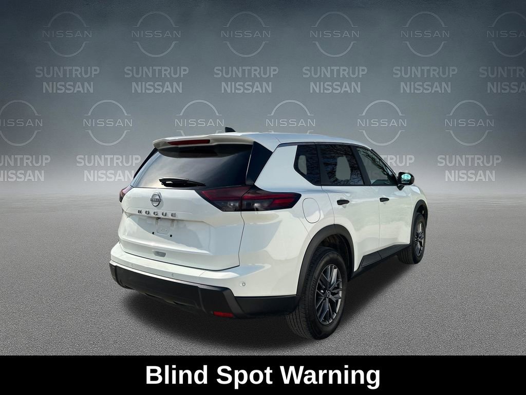 Used 2025 Nissan Rogue S FWD image 9