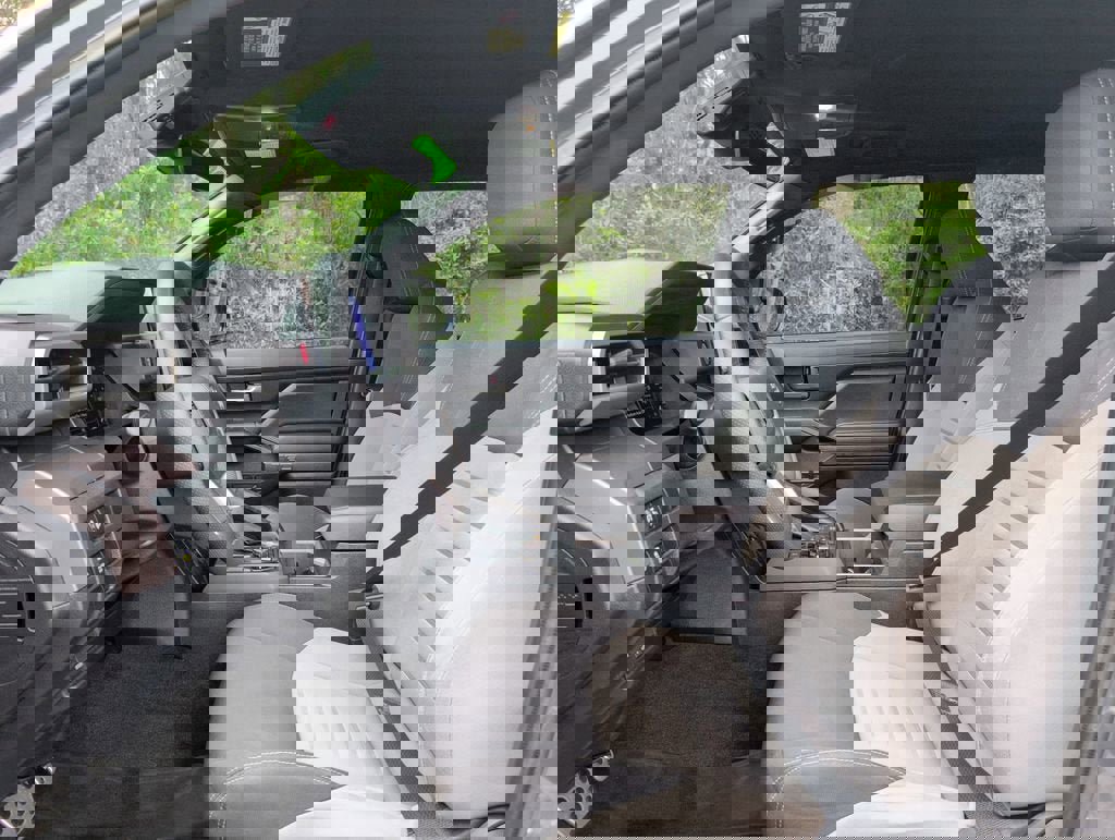 Used 2024 Toyota Tacoma TRD Sport image 15