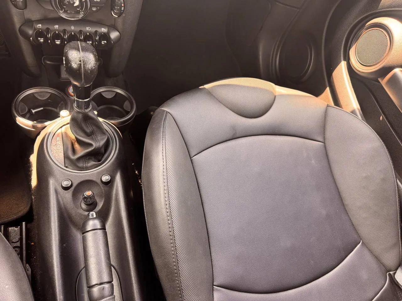 Used 2014 MINI Cooper Convertible w/ Sport Package FWD image 11