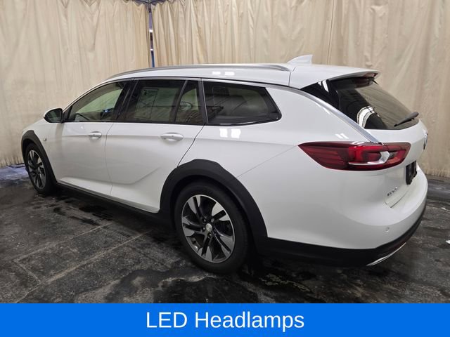 Used 2018 Buick Regal Preferred w/ Sights and Sounds Package image 9