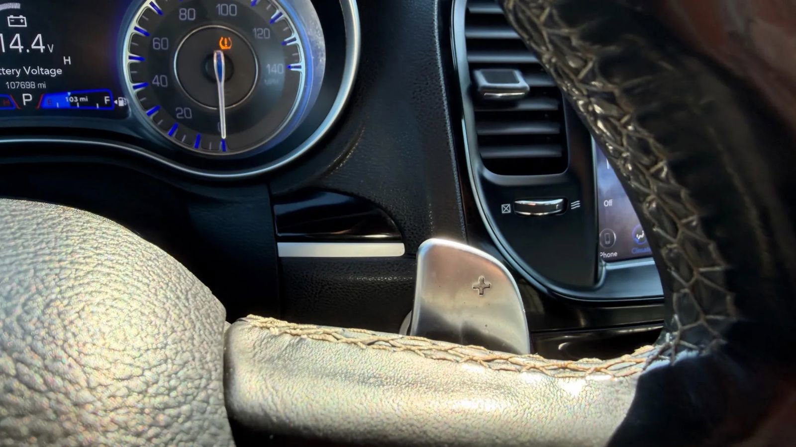 Used 2021 Chrysler 300 S image 31