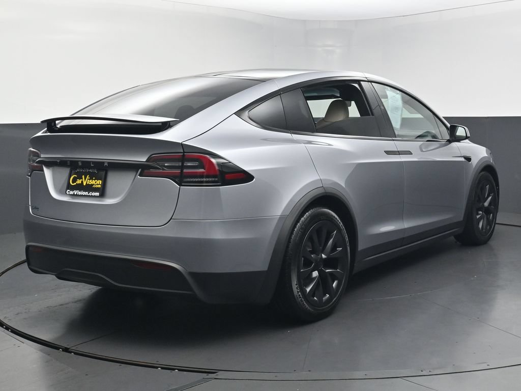 Used 2025 Tesla Model X AWD/4WD image 4