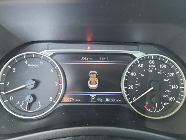 Used 2025 Nissan Sentra SV FWD image 25