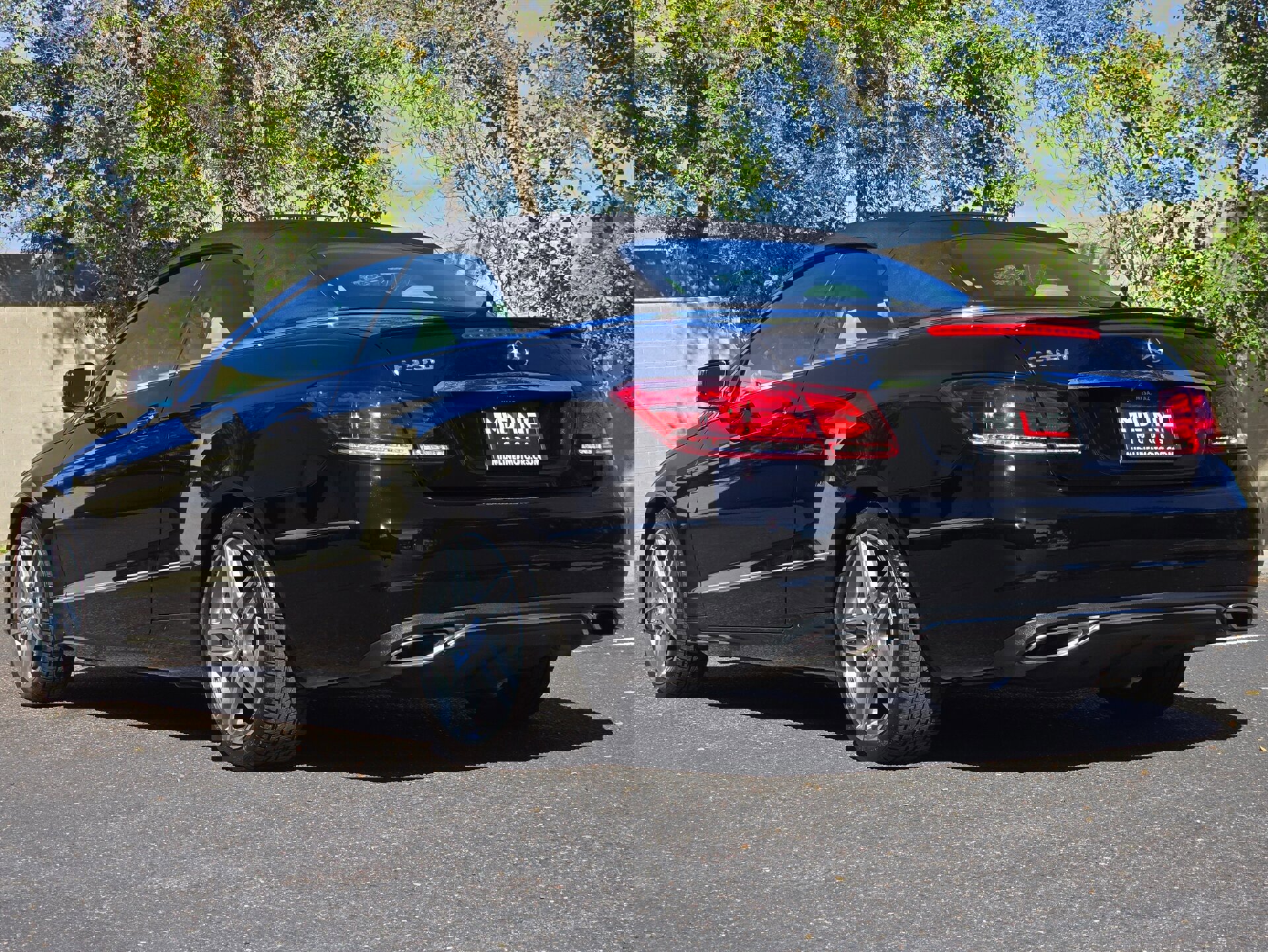 Used 2014 Mercedes-Benz E 350 Cabriolet w/ Premium 1 Package image 10