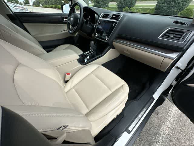 Used 2019 Subaru Outback 3.6R Limited AWD/4WD image 21