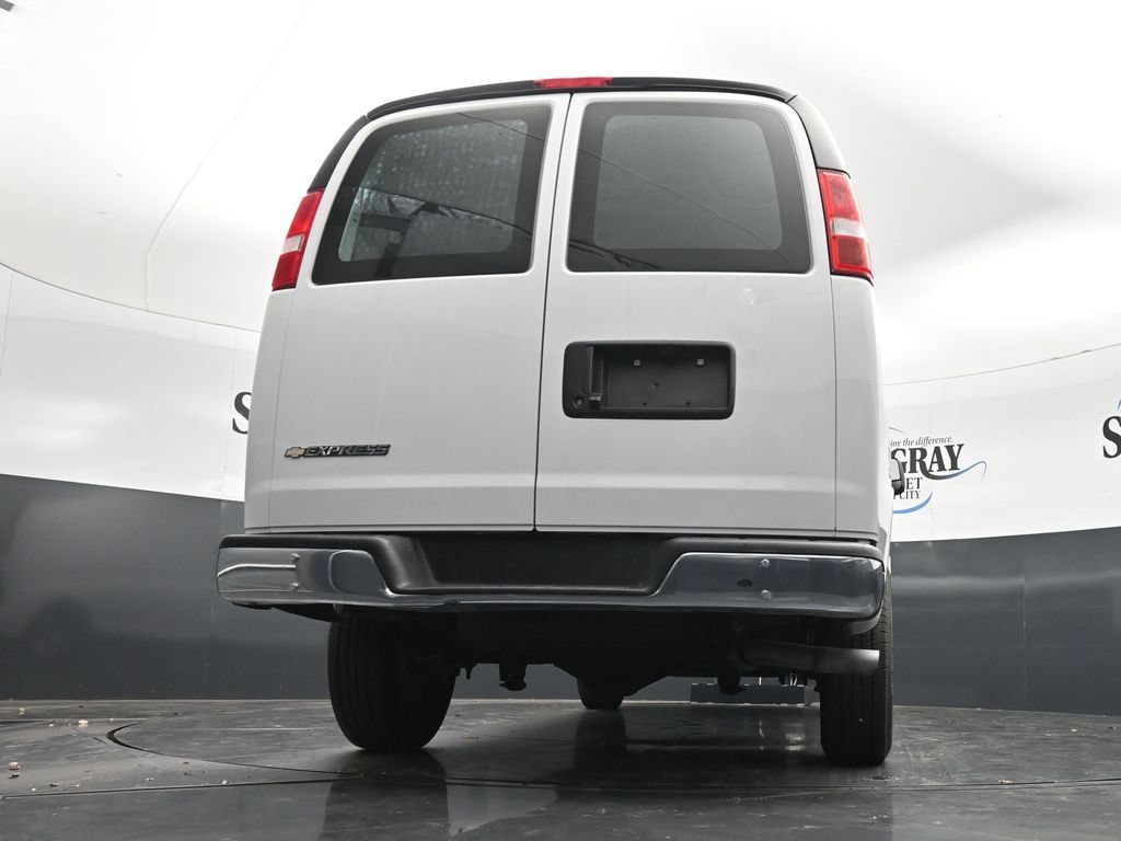 Certified 2025 Chevrolet Express 2500 w/ Driver Convenience Package RWD image 31
