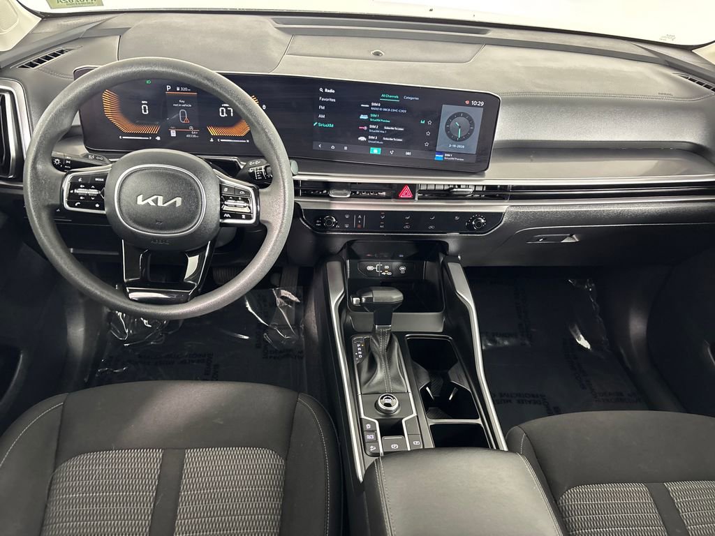Used 2024 Kia Sorento LX image 27