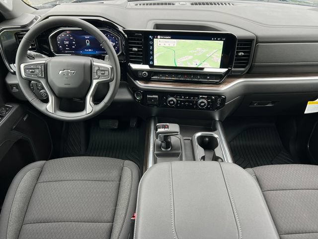 New 2026 Chevrolet Silverado 1500 RST AWD/4WD image 3