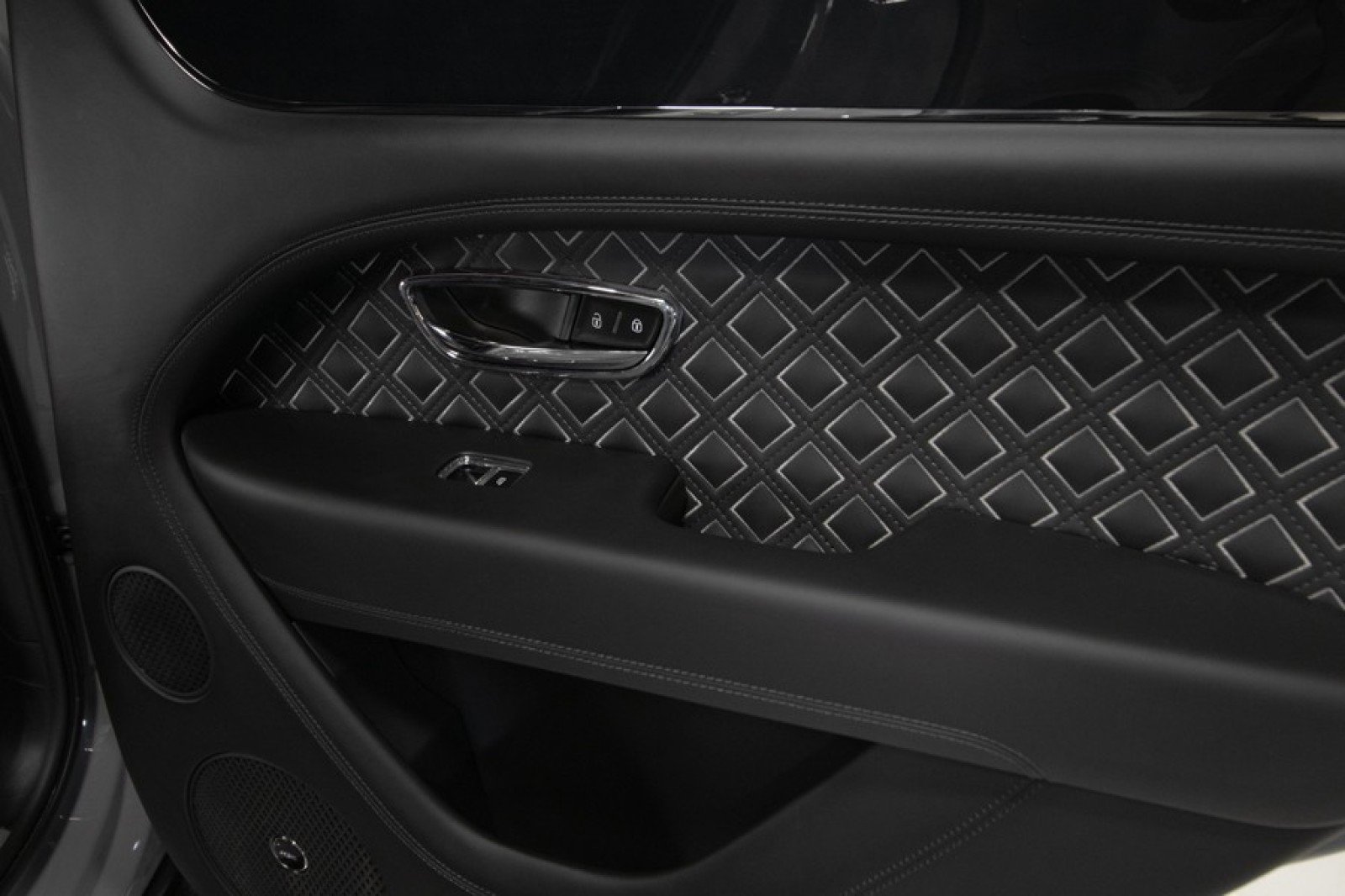 Used 2023 Bentley Bentayga Speed image 66