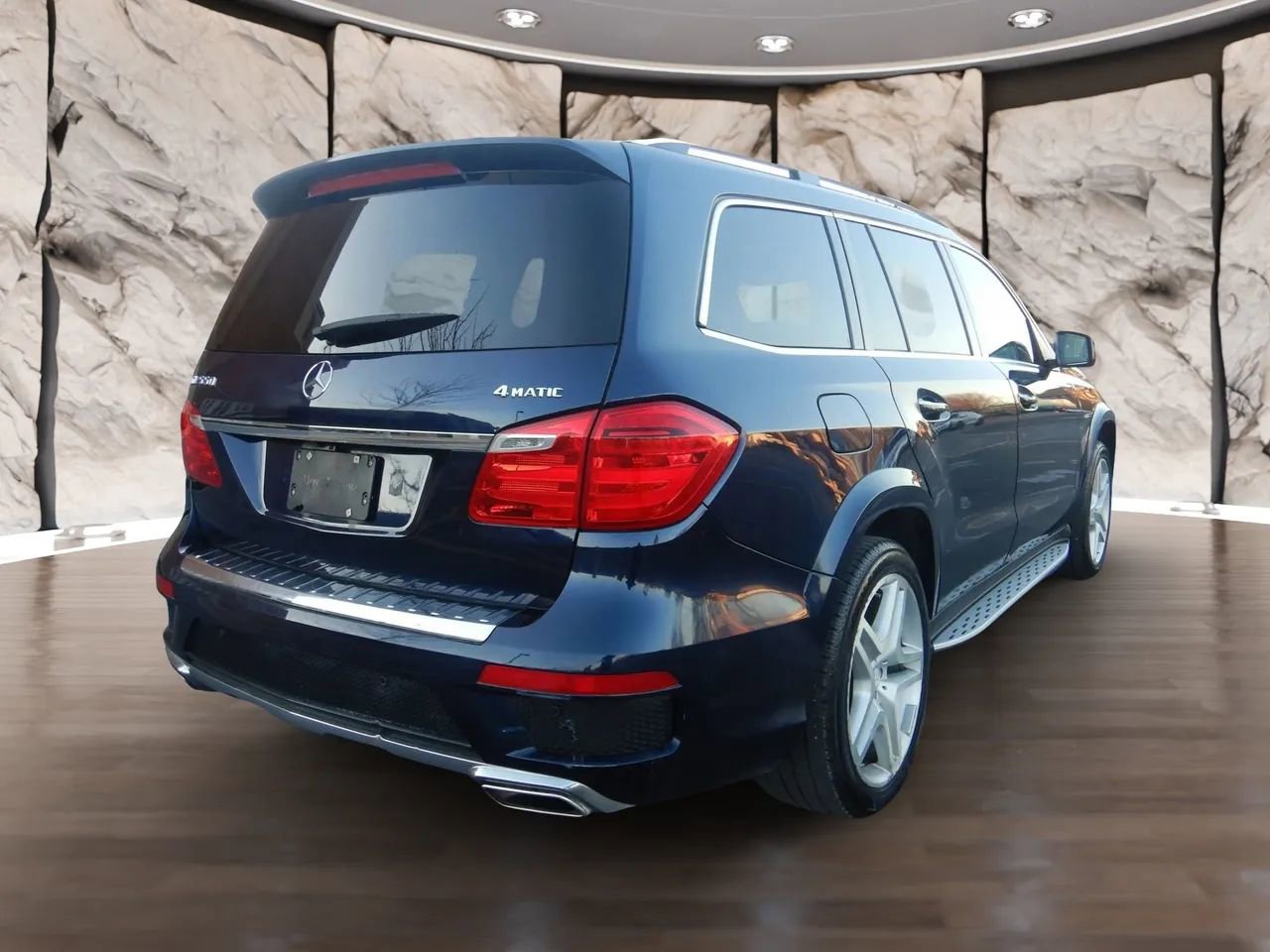 Used 2013 Mercedes-Benz GL 550 4MATIC image 6