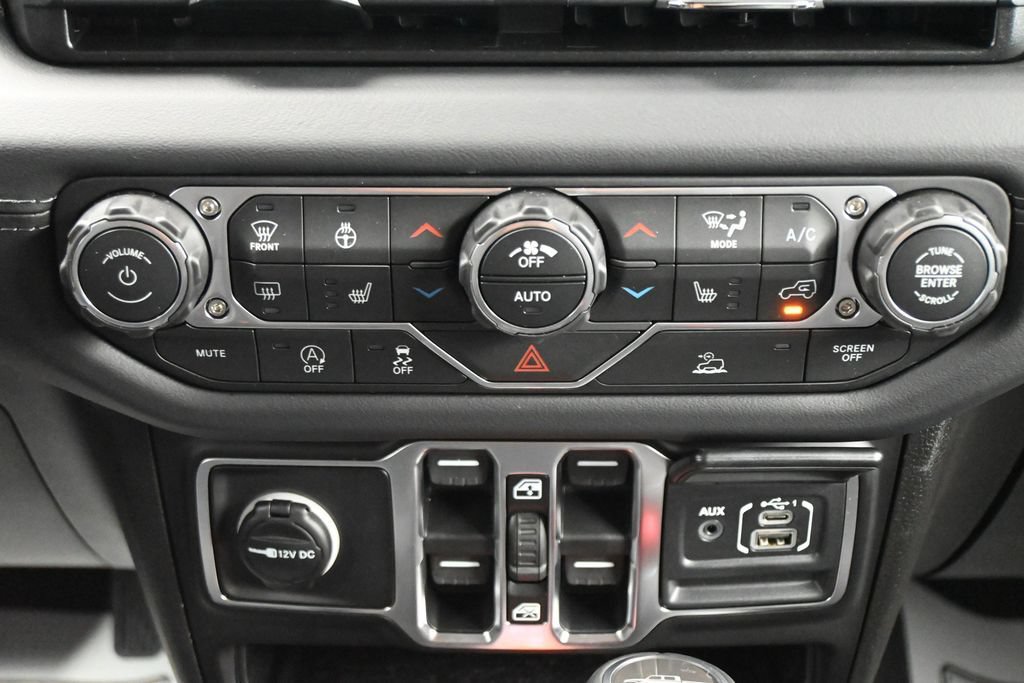 Used 2026 Jeep Gladiator Sport AWD/4WD image 18