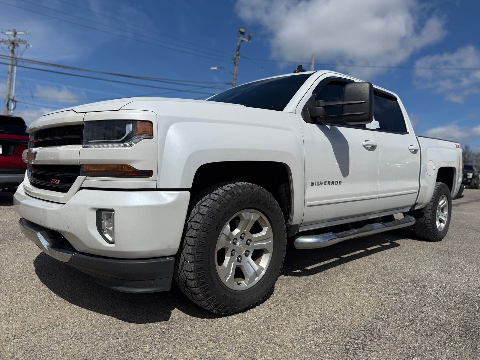 Used 2018 Chevrolet Silverado 1500 LT w/ All Star Edition AWD/4WD image 2