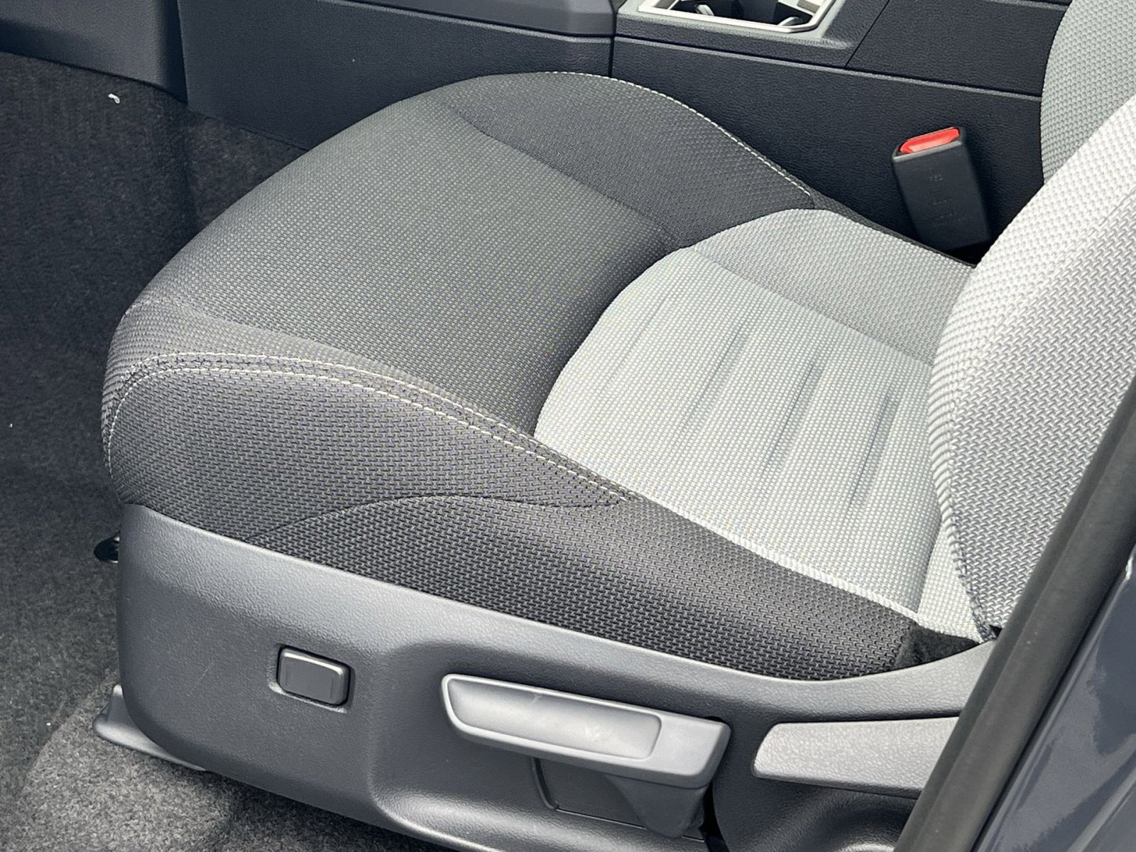 New 2026 Toyota 4Runner TRD Off-Road image 8