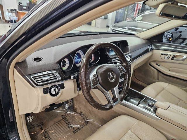 Used 2016 Mercedes-Benz E 350 4MATIC Sedan image 7