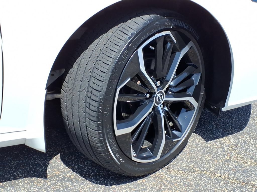 Certified 2023 Nissan Altima 2.5 SR AWD/4WD image 8