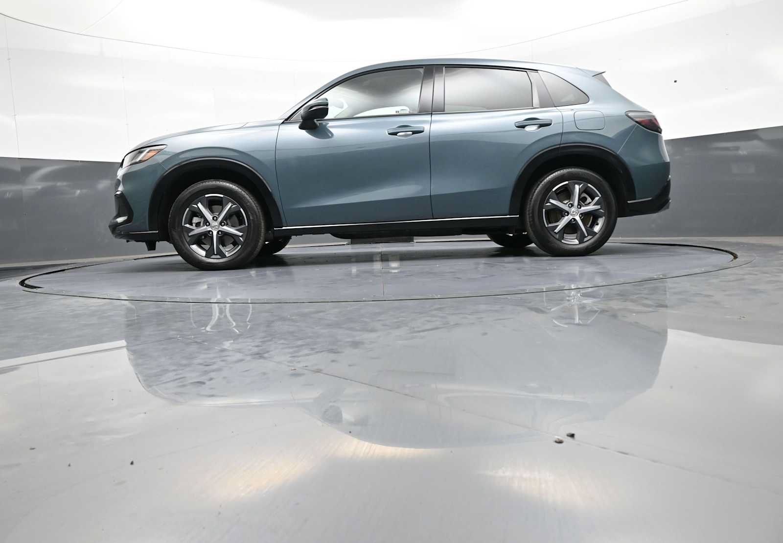 Used 2024 Honda HR-V EX-L image 31