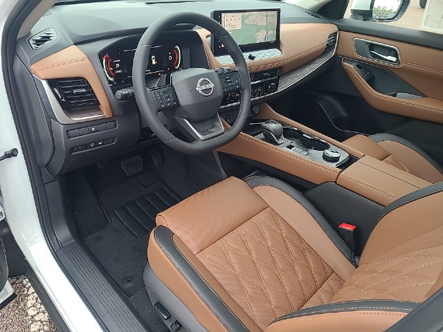 New 2026 Nissan Rogue Platinum AWD/4WD image 14
