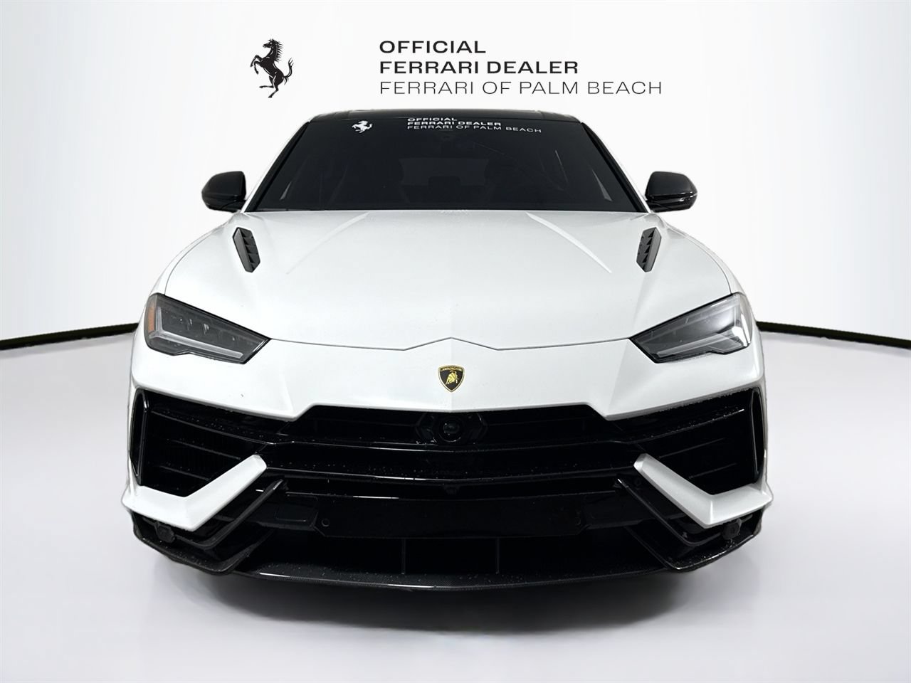 Used 2024 Lamborghini Urus Performante AWD/4WD image 2
