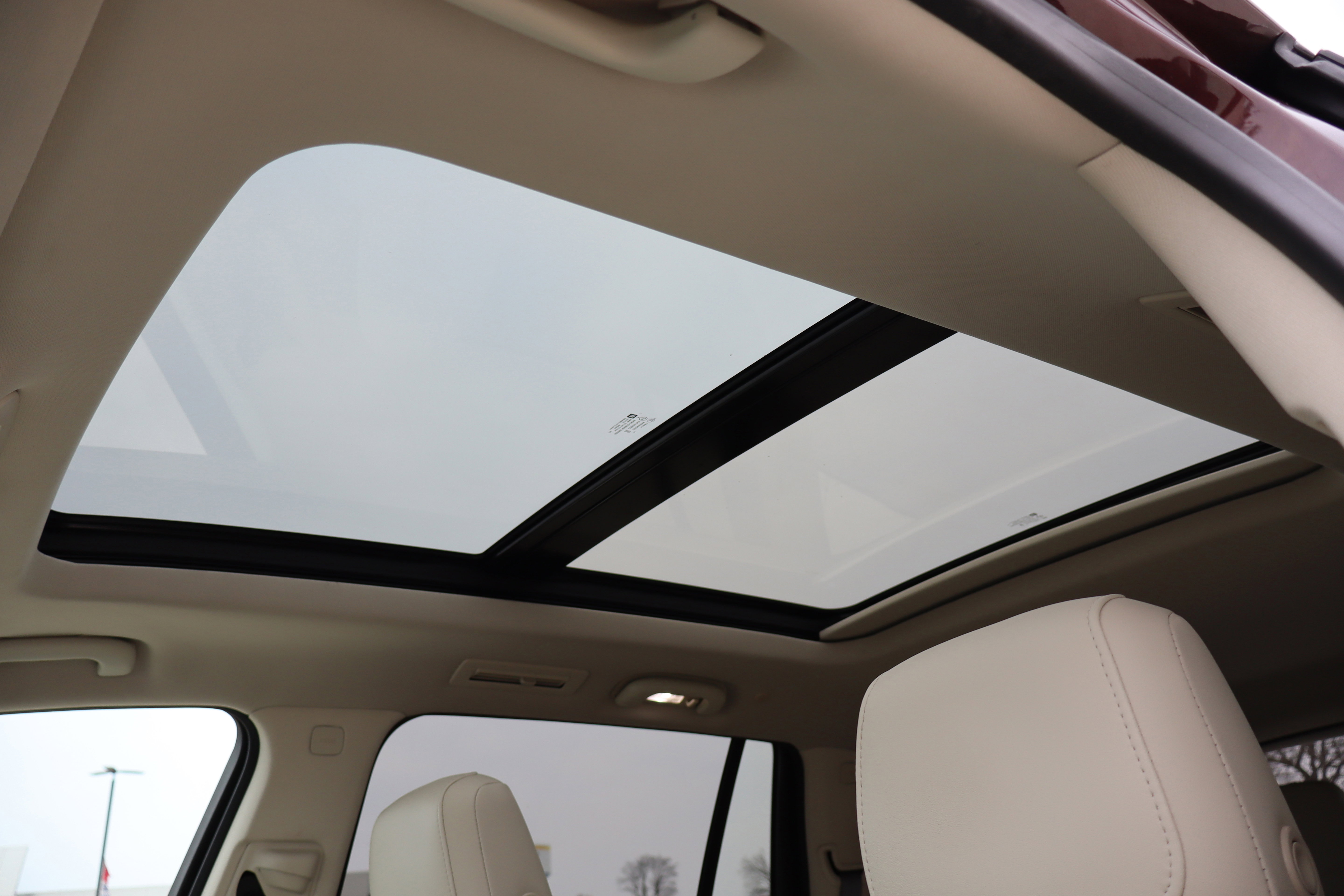 Used 2022 Cadillac XT6 Premium Luxury image 25