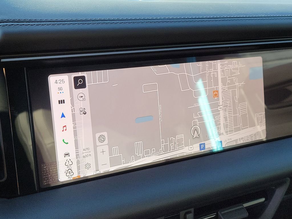 New 2026 Porsche Macan 4S Electric image 28