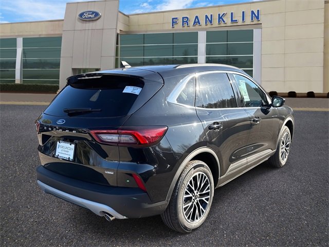 New 2026 Ford Escape SE image 7