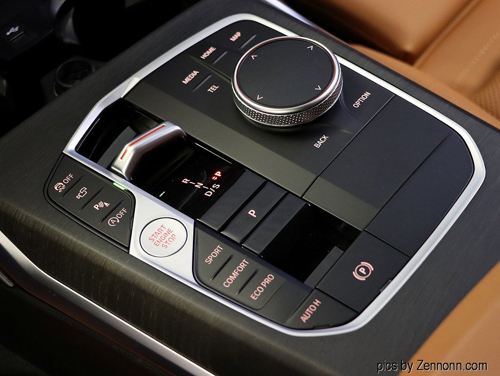 Certified 2024 BMW 330i xDrive Sedan image 26