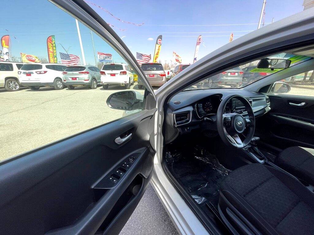 Used 2019 Kia Rio LX image 20