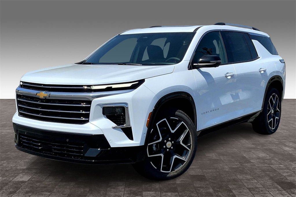 New 2026 Chevrolet Traverse High Country w/ LPO, Floor Liner Package image 2
