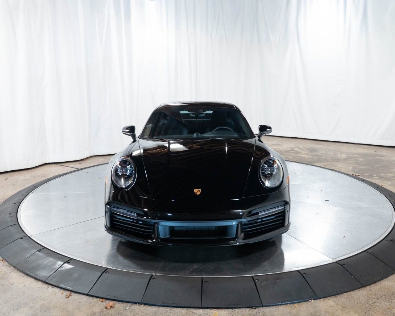 Used 2023 Porsche 911 Turbo S image 2