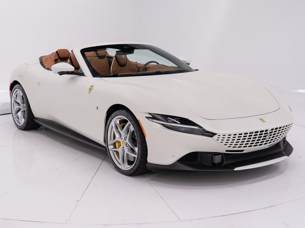 Used 2025 Ferrari Roma Spider RWD image 7
