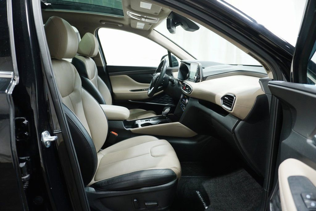 Used 2020 Hyundai Santa Fe Limited image 14