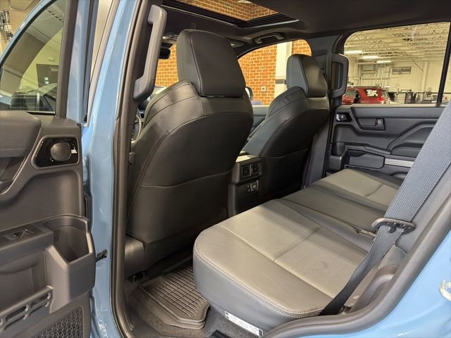 Used 2025 Toyota 4Runner TRD Off-Road Premium image 30